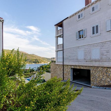 Apartment Deluxe Bellevue Zaton  Dış mekan fotoğraf